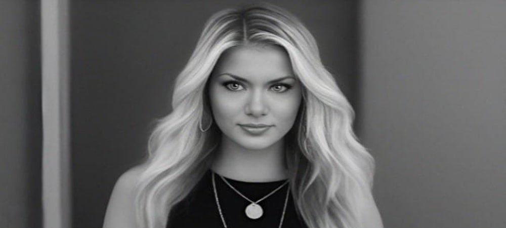 DUYGU ÖCAL: YILBAŞI GECESİNE SAHNEDE BÜYÜK SÜRPRİZLERLE GELİYOR