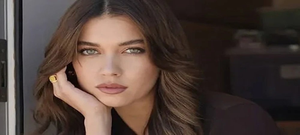 Afra Saraçoğlu'ndan açıklama: Saçımda çıktı ama kullanıcı değilim
